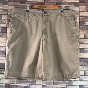 EUC Polo Chino Ralph Lauren Men's Khaki Flat Front Shorts Size 42
